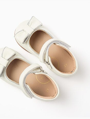 Ballerine in pelle con fiocco decorativo