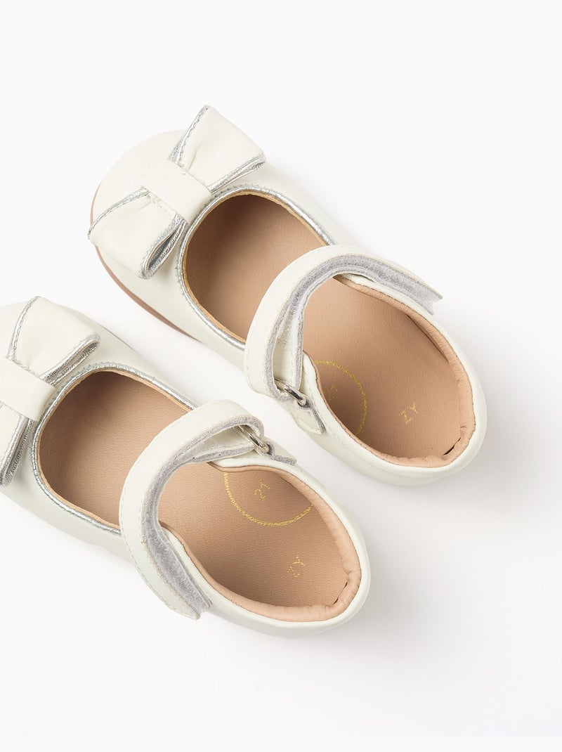 Ballerine in pelle con fiocco decorativo Bianco - Kiabi