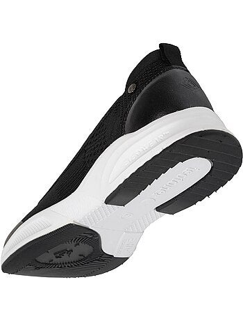 Ballerine scivolano, sono flessibili e leggeri Isotoner