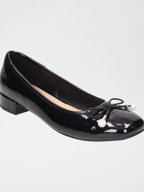 Ballerine verniciate con tacco basso - Kiabi