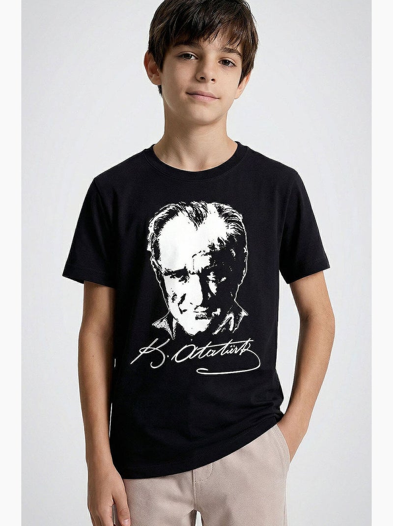 Bambino t-shirt girocollo con stampa testo tommy Nero - Kiabi