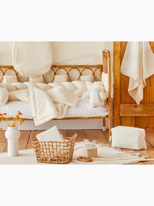 BB&CO - Treccia per culla neonato 100% cotone Mix and Match - Schiuma di latte - Lunghezza 2 m circa - Kiabi BB&CO - Treccia per culla neonato 100% cotone Mix and Match - Schiuma di latte - Lunghezza 2 m circa - Kiabi