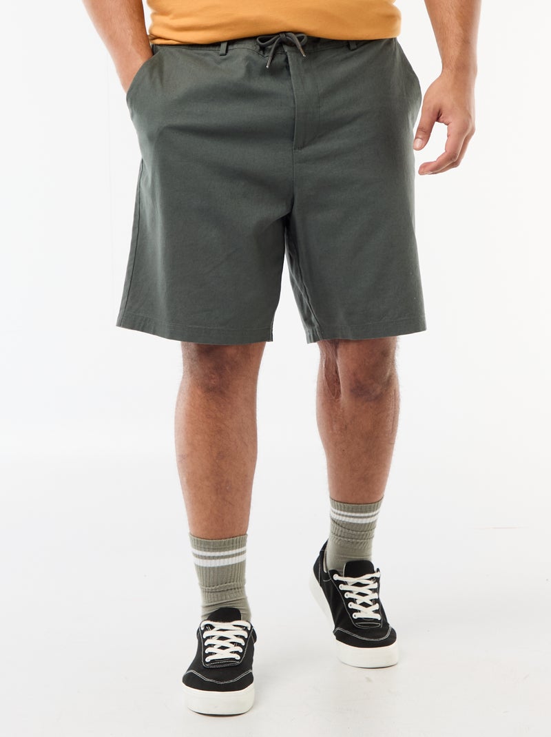 Bermuda chino con apertura a bottoni + zip + lacci Verde - Kiabi