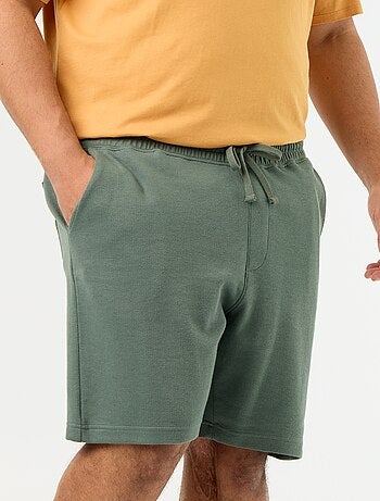 Bermuda chino con vita elasticizzata