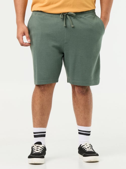 Bermuda chino con vita elasticizzata - Kiabi Bermuda chino con vita elasticizzata - Kiabi