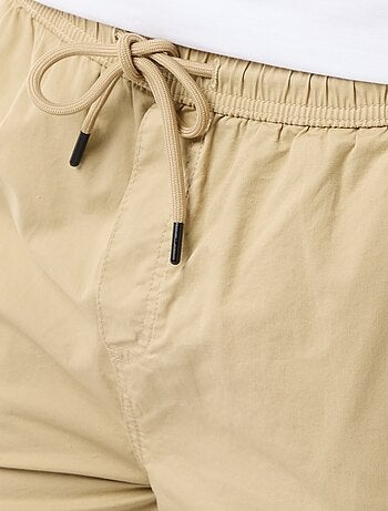 Bermuda chino in popeline con tasche a patta