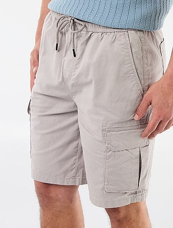 Bermuda chino in popeline con tasche a patta