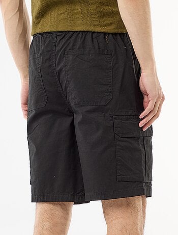 Bermuda chino in popeline con tasche a patta