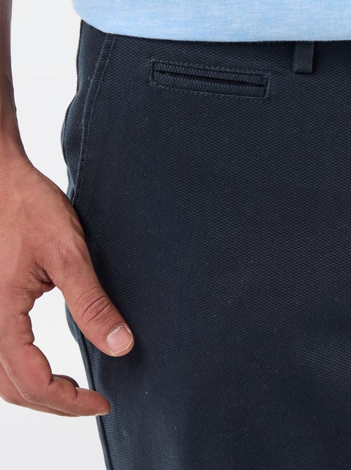 Bermuda chino tinta unita in dobby - Kiabi