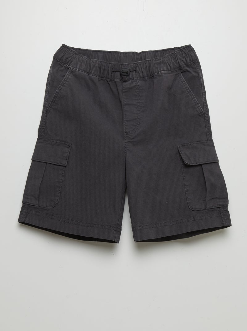 Bermuda con tasche con patta NERO - Kiabi