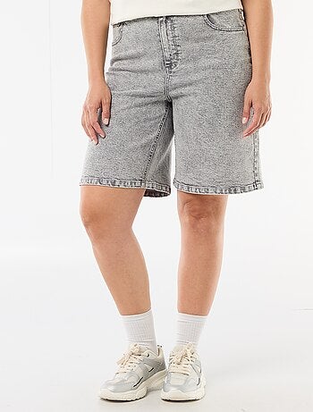 Bermuda in denim a vita alta