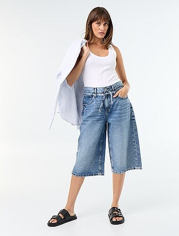 Bermuda in denim con laccio in vita