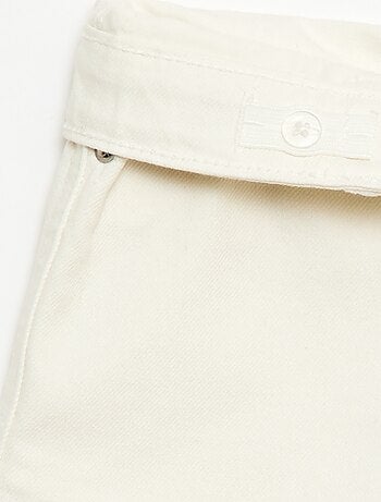 Bermuda in denim slim fit elasticizzato in cotone