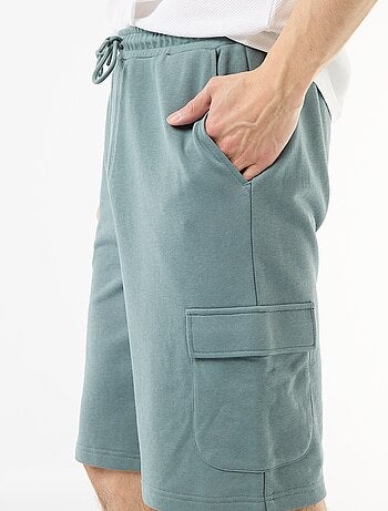 Bermuda in felpa leggera con tasche a patta