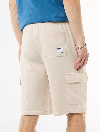 Bermuda in felpa leggera con tasche a patta