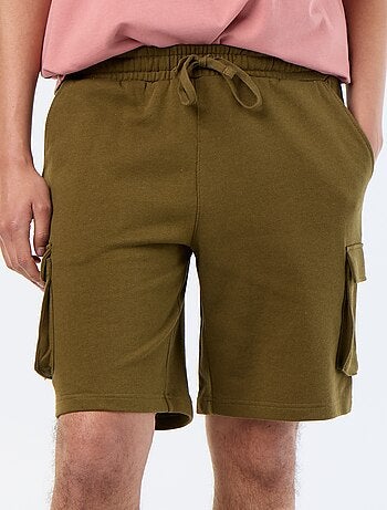 Bermuda in felpa leggera con tasche a patta