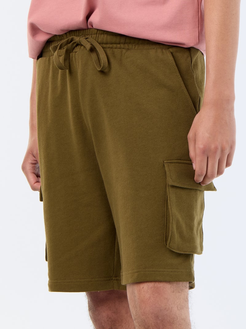 Bermuda in felpa leggera con tasche a patta Verde - Kiabi