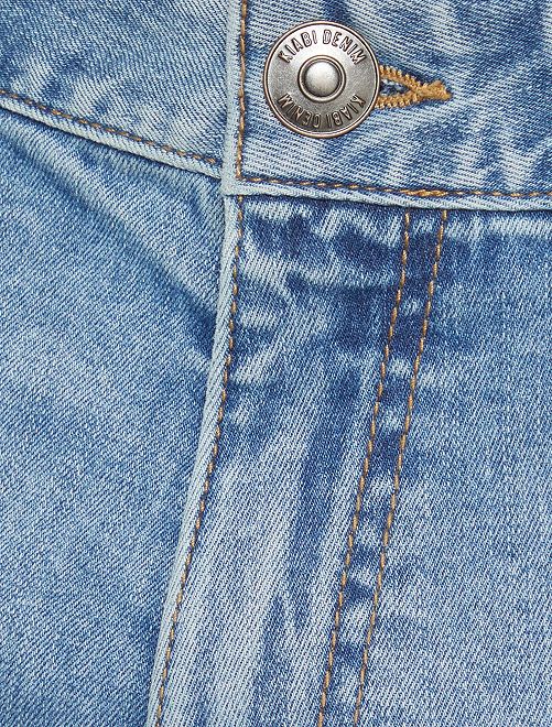 Bermuda in jeans con tasche cargo - BLU - Kiabi - 15.00€