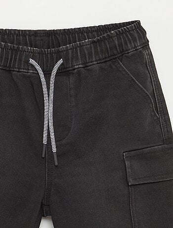 Bermuda in jeans con vita elasticizzata