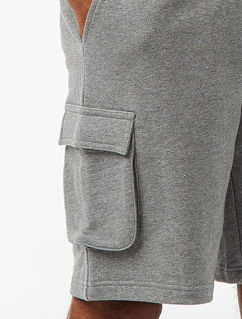 Bermuda in tessuto felpato leggero multitasche