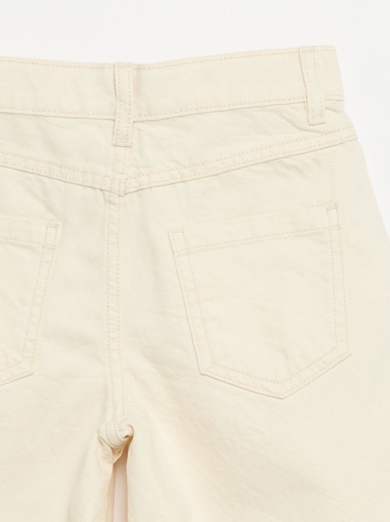 Bermuda in twill 5 tasche Bianco Ecru - Kiabi