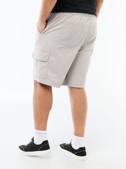 Bermuda in twill multitasche - Kiabi Bermuda in twill multitasche - Kiabi