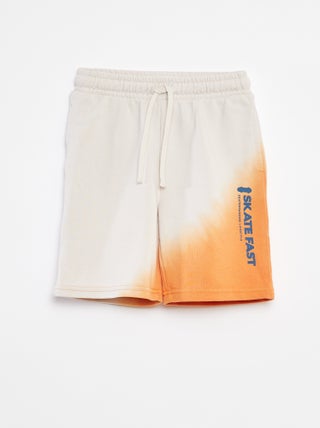 Bermuda leggeri con tasche