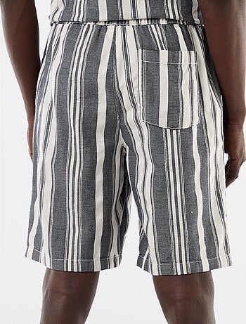 Bermuda leggero con coulisse