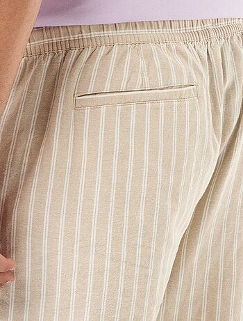 Bermuda leggero tinta unita con 4 tasche