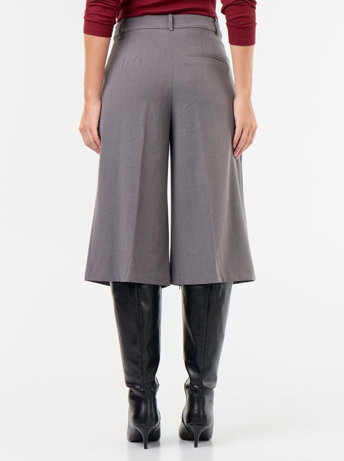 Bermuda lungo taglio chino - Kiabi