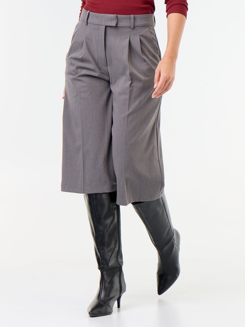Bermuda lungo taglio chino - Kiabi