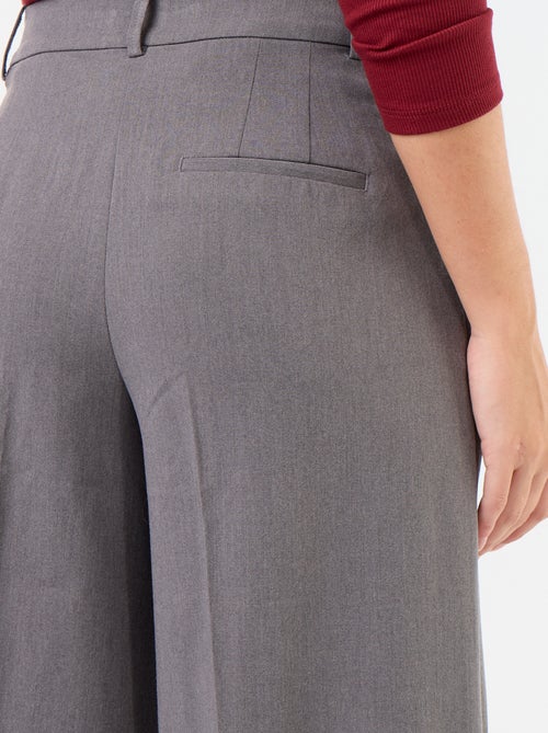 Bermuda lungo taglio chino - Kiabi