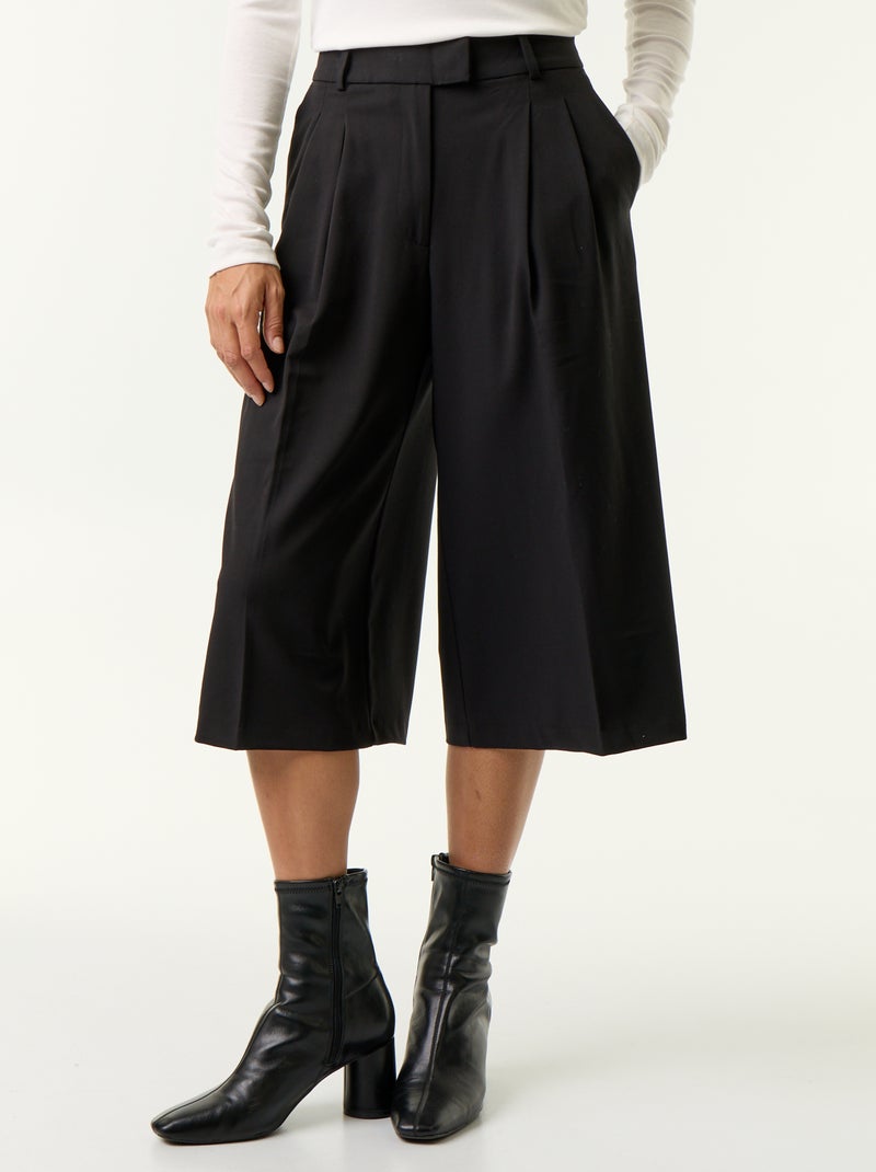 Bermuda lungo taglio chino Nero - Kiabi