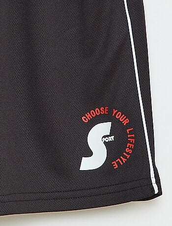 Bermuda sportivi leggeri con tasche