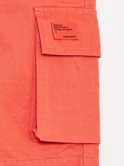 Bermuda tinta unita con tasche con patta - Kiabi