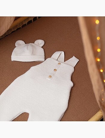 Berretto in maglia con piccole orecchie