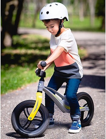 Bici senza pedali Lionelo Bart Tour per bambini dai 2 anni in su, fino a 30 kg, telaio in magnesio,