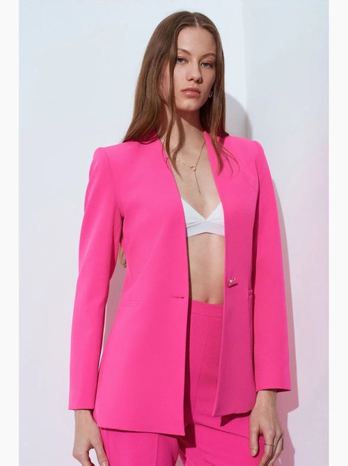 Blazer aderente in crêpe dilvin - Kiabi Blazer aderente in crêpe dilvin - Kiabi