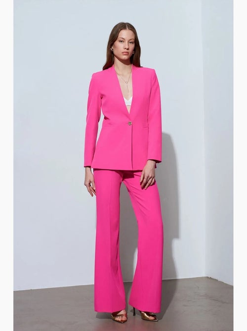 Blazer aderente in crêpe dilvin - Kiabi Blazer aderente in crêpe dilvin - Kiabi