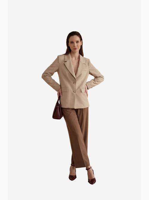Blazer con collo a scialle e chiusura con bottoni my fashion - Kiabi Blazer con collo a scialle e chiusura con bottoni my fashion - Kiabi