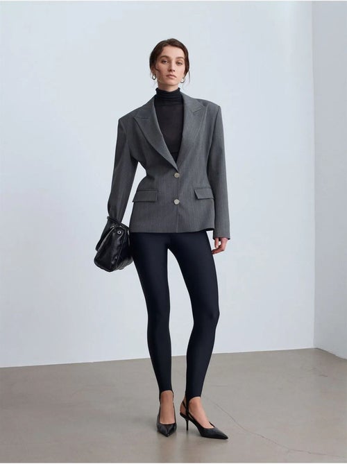 Blazer in crêpe aderente con collo a scialle dilvin - Kiabi Blazer in crêpe aderente con collo a scialle dilvin - Kiabi