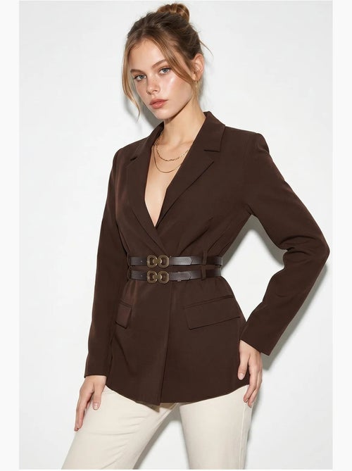Blazer lungo in crêpe con dettaglio patch lucci - Kiabi Blazer lungo in crêpe con dettaglio patch lucci - Kiabi