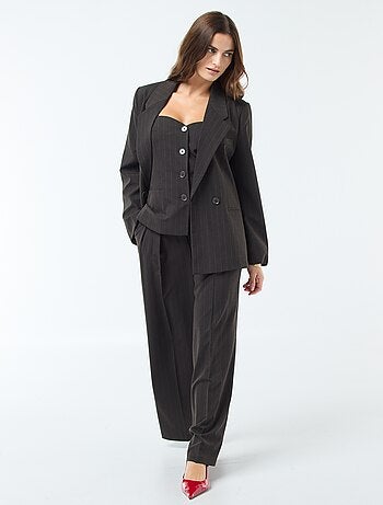 Blazer oversize a righe con apertura abbottonata