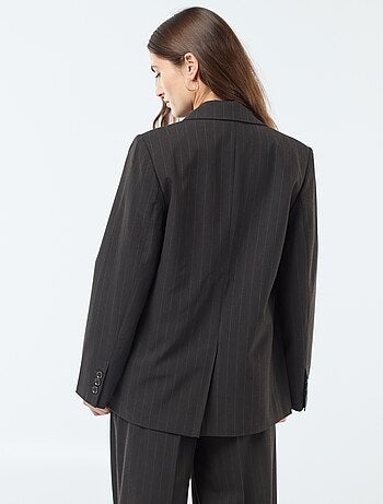 Blazer oversize a righe con apertura abbottonata