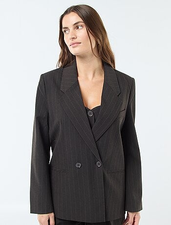 Blazer oversize a righe con apertura abbottonata