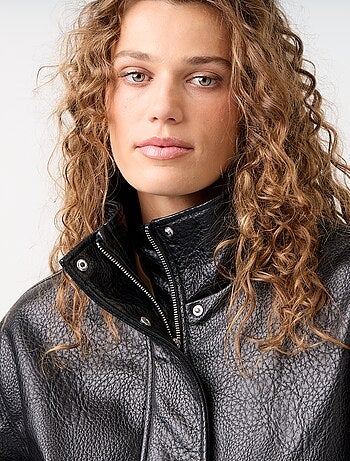 Blouson oversize in similpelle con collo alto