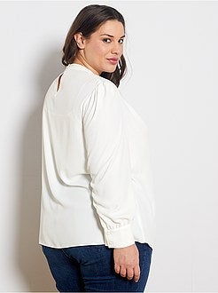 Blusa a collo alto e chiusura a V - Kiabi