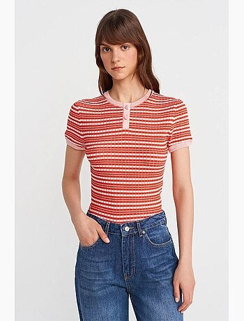 Blusa a coste a righe con bottoni sul davanti dilvin