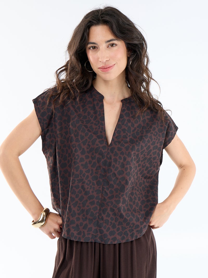 Blusa a maniche corte e scollo a V Marrone - Kiabi