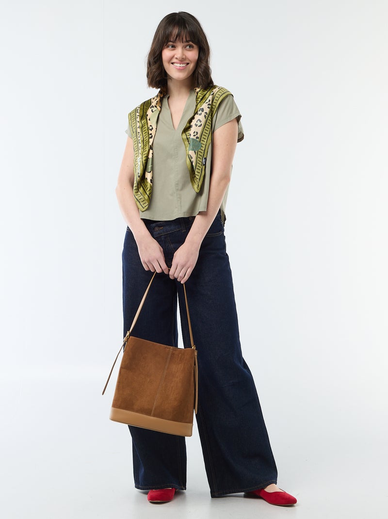 Blusa a maniche corte e scollo a V Verde - Kiabi